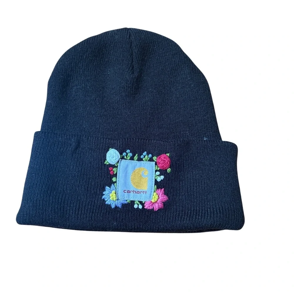 Carhartt Beanie Womens Black Floral Embroidered Watch Hat SIZE OS